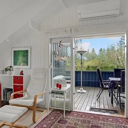 3 Bedroom Lovely In 別荘 Brovst